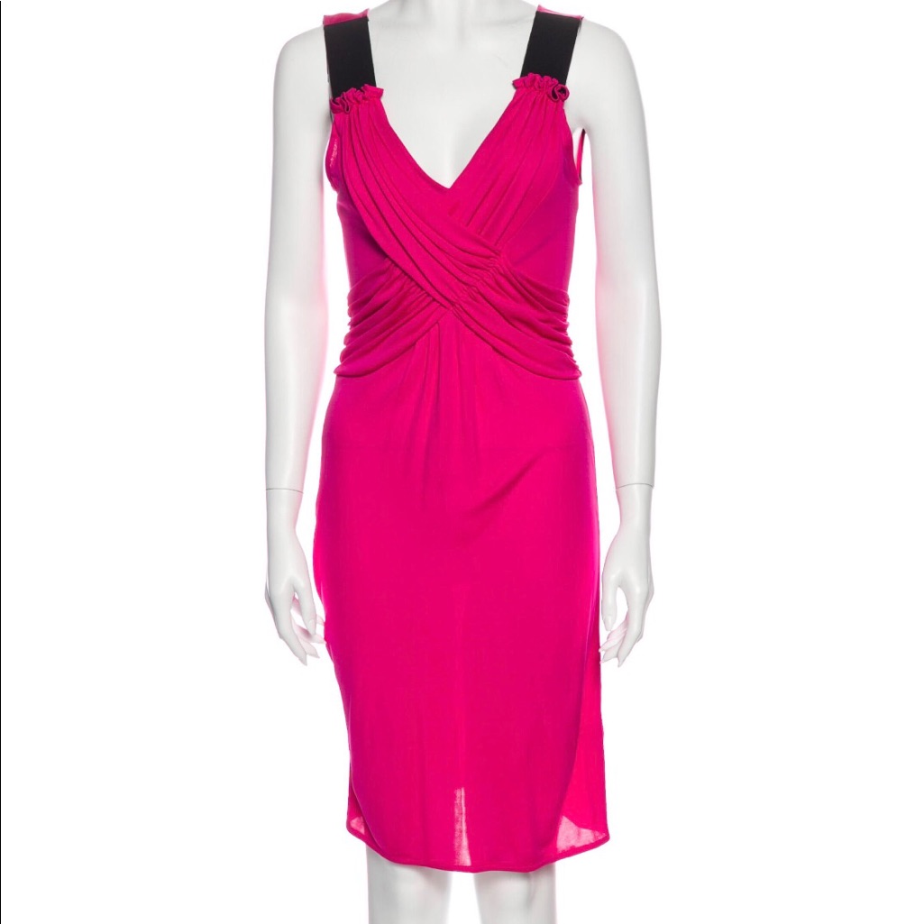 D&G V-Neck Knee Length Pink Dress Size Medium Nwt